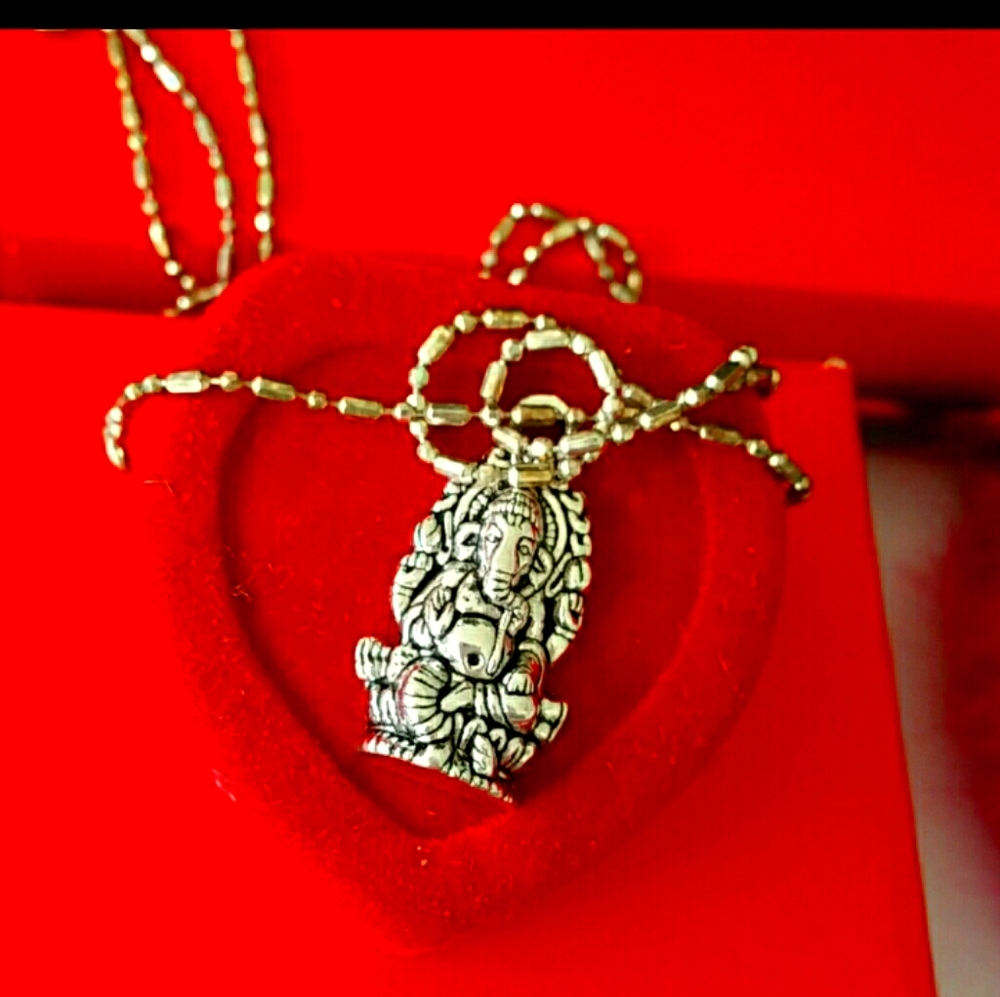 Ganesh Wealth Charm Necklace Markdowns - image 1